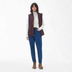 Barbour Women's Otterburn Quilted Gilet - Black Cherry -Fashion Lady barbour otterburn gilet blkchrry 3