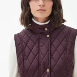 Barbour Women's Otterburn Quilted Gilet - Black Cherry -Fashion Lady barbour otterburn gilet blkchrry 5