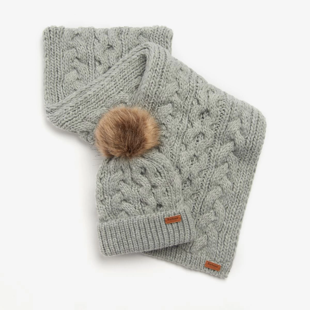 Barbour Women's Penshaw Beanie & Scarf Gift Set - Grey 2 Barbour Women's Penshaw Beanie & Scarf Gift Set - Grey - Image 2