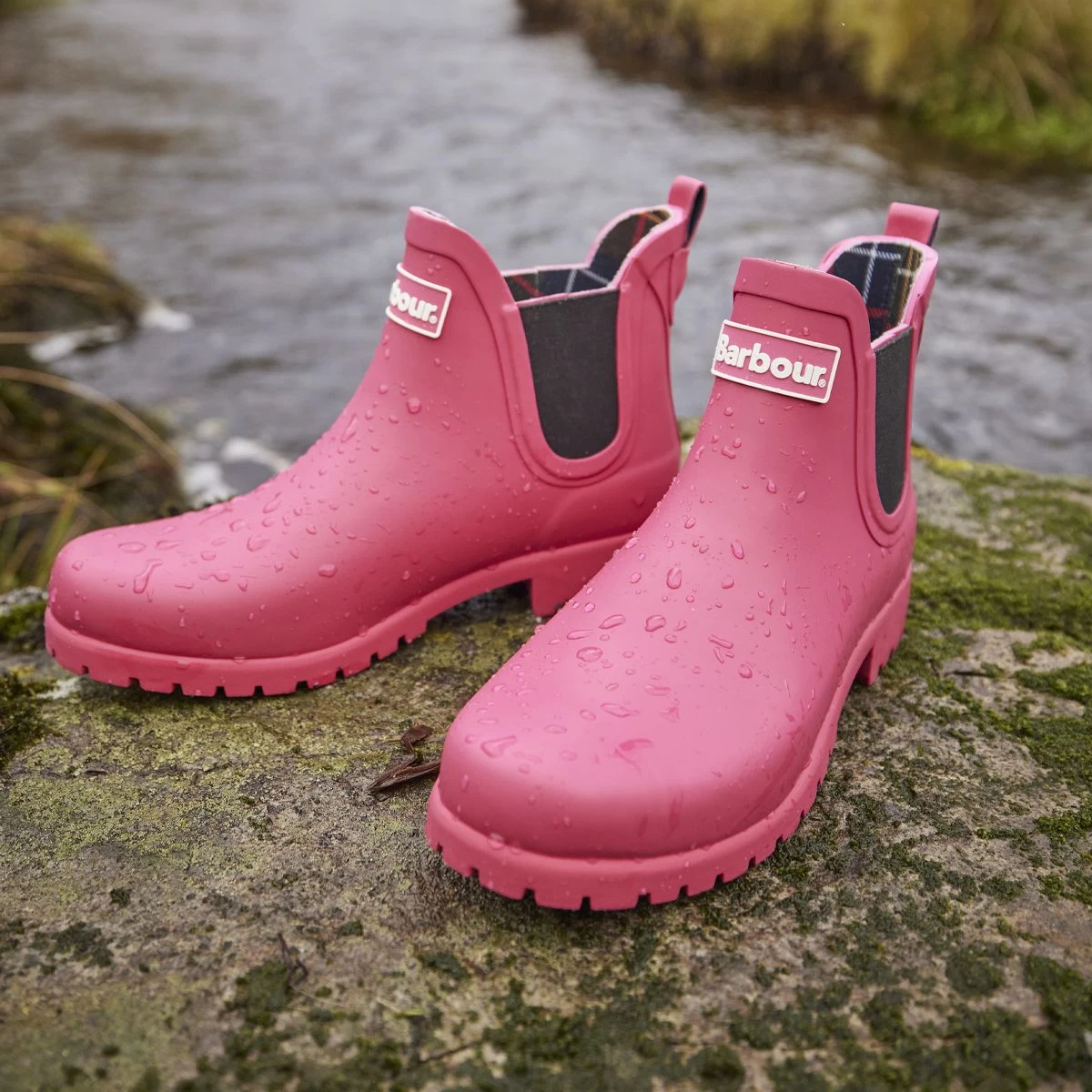 Barbour Women's Wilton Wellington Boots – Pink Dahlia 2 Barbour Women's Wilton Wellington Boots – Pink Dahlia - Image 2