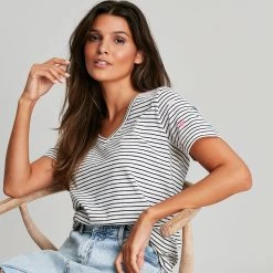 Joules Women’s Celina Embroidered T-Shirt – Cream Bee Stripe 15 Joules Women’s Celina Embroidered T-Shirt – Cream Bee Stripe -Fashion Lady celina emb crmbeestp 6 1