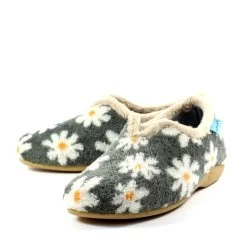 Lunar Women's Daisy Flower Slippers - Grey -Fashion Lady lunar daisy full slipper grey 4