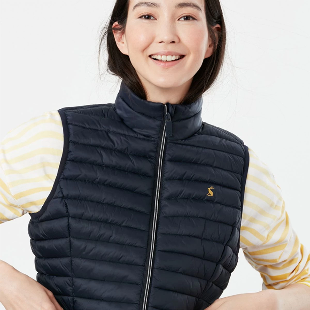 Joules Women's Snug Packable Gilet - Marine Navy 2 Joules Women's Snug Packable Gilet - Marine Navy - Image 2