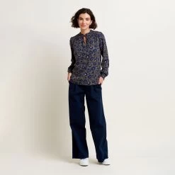 Brakeburn Women's Midnight Bloom Blouse - Green 8 Brakeburn Women's Midnight Bloom Blouse - Green -Fashion Lady midnight bloom blouse green 4