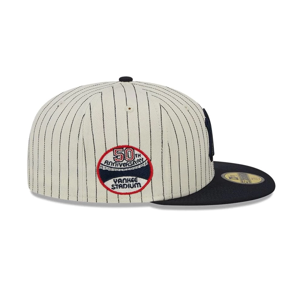 New Era New York Yankees Retro Script 59FIFTY 3 New Era New York Yankees Retro Script 59FIFTY - Image 3