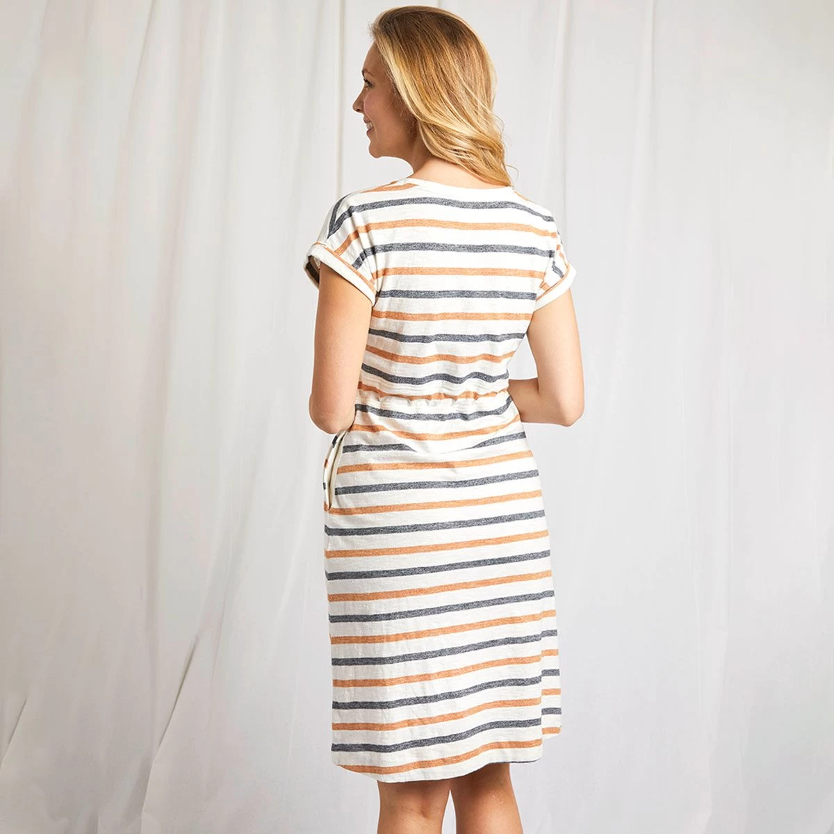 Weird Fish Women's Olli Organic Striped Jersey Dress - Light Cream 4 Weird Fish Women's Olli Organic Striped Jersey Dress - Light Cream - Image 4