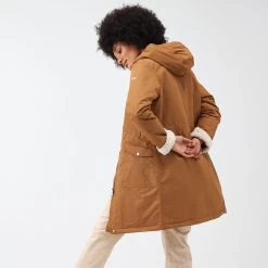 Regatta Women's Romine Waterproof Parka Jacket - Rubber/ Light Vanilla -Fashion Lady regatta women s romine waterproof parka jacket rubberlight vanilla 884443 c 2