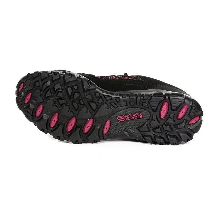 Regatta Women’s Edgepoint III Low Walking Shoes – Black/Beaujolais 6 Regatta Women’s Edgepoint III Low Walking Shoes – Black/Beaujolais - Image 6