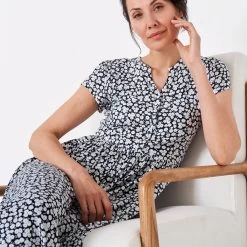 Crew Clothing Women's Rosa Jersey Tea Dress - Navy/White 11 Crew Clothing Women's Rosa Jersey Tea Dress - Navy/White -Fashion Lady rosa jersey tea dress navywhite 1 1