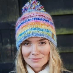 Pachamama Women's San Francisco Bobble Beanie