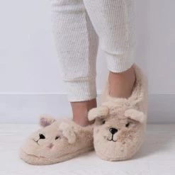 Totes Women's Novelty Bear Slippers - Cream -Fashion Lady womens novelty bear slippers 2 1