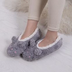 Totes Women's Novelty Footsie - Cat